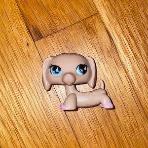 Littlest pet shop dachshund